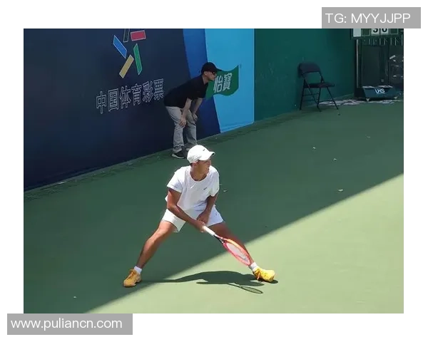 王秀英独家分享网球技巧与心得助你提升球技的秘诀与经验总结